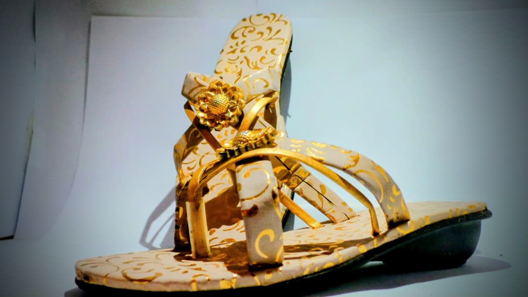 Luxury Girls Sandals 👠 Buy One Get One FREE