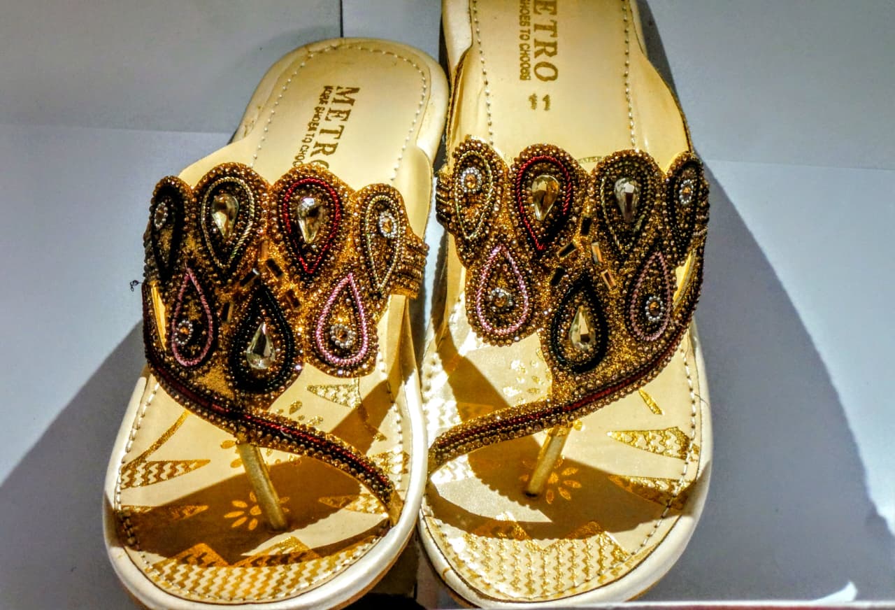 Luxury Girls Sandals 👠 Buy One Get One FREE