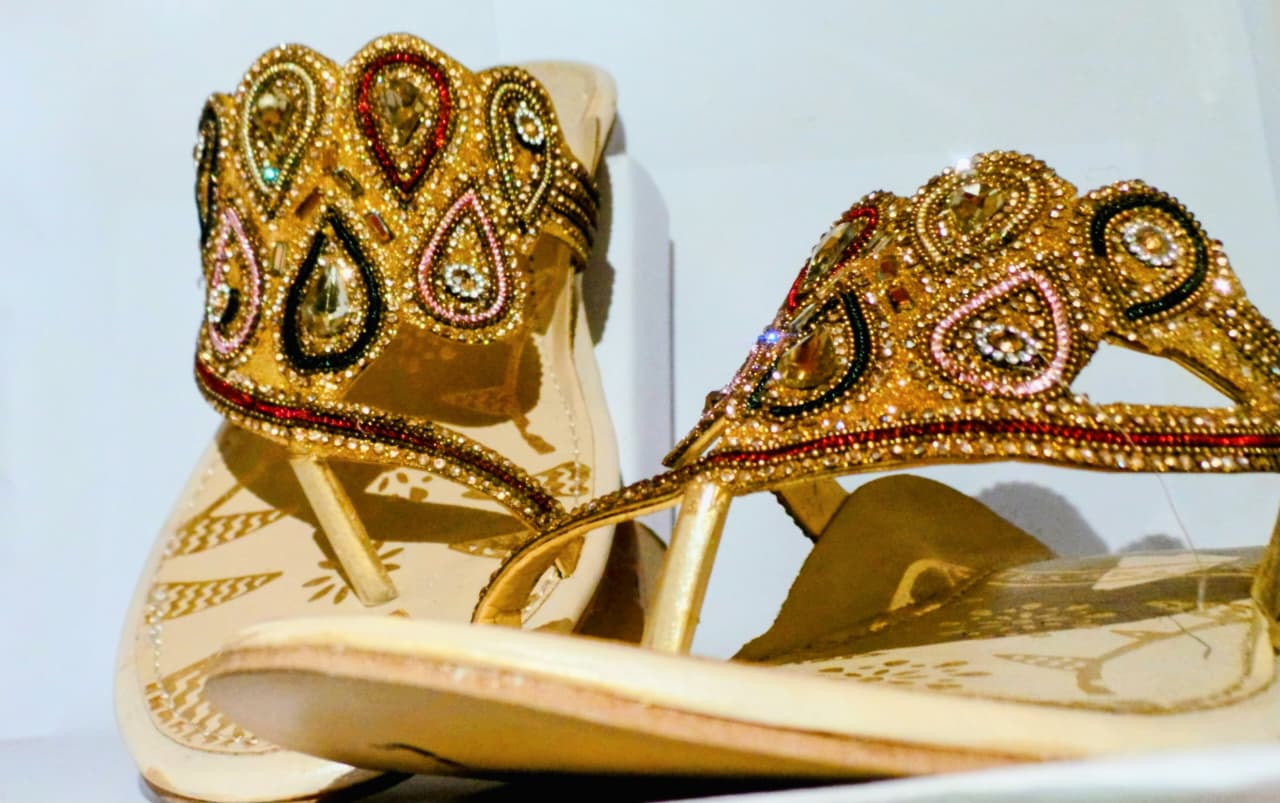 Luxury Girls Sandals 👠 Buy One Get One FREE