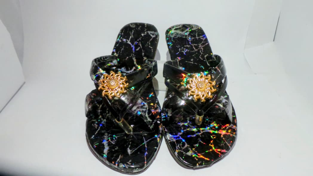 Fancy Black Shiny Sandals for Women – Elegant Design